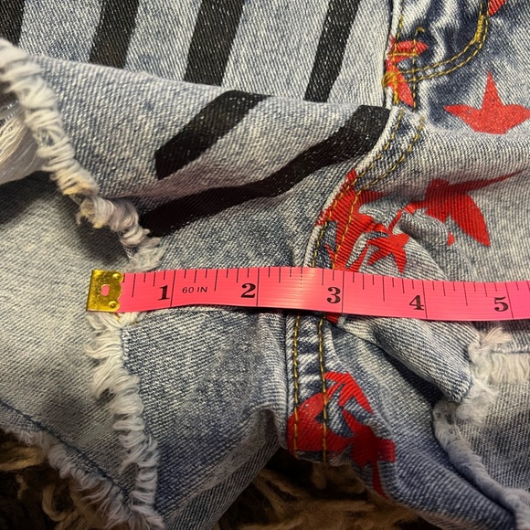 NWT Harley Quinn Birds Of Prey Denim Shorts - Stars and Stripes - Picture 10 of 11